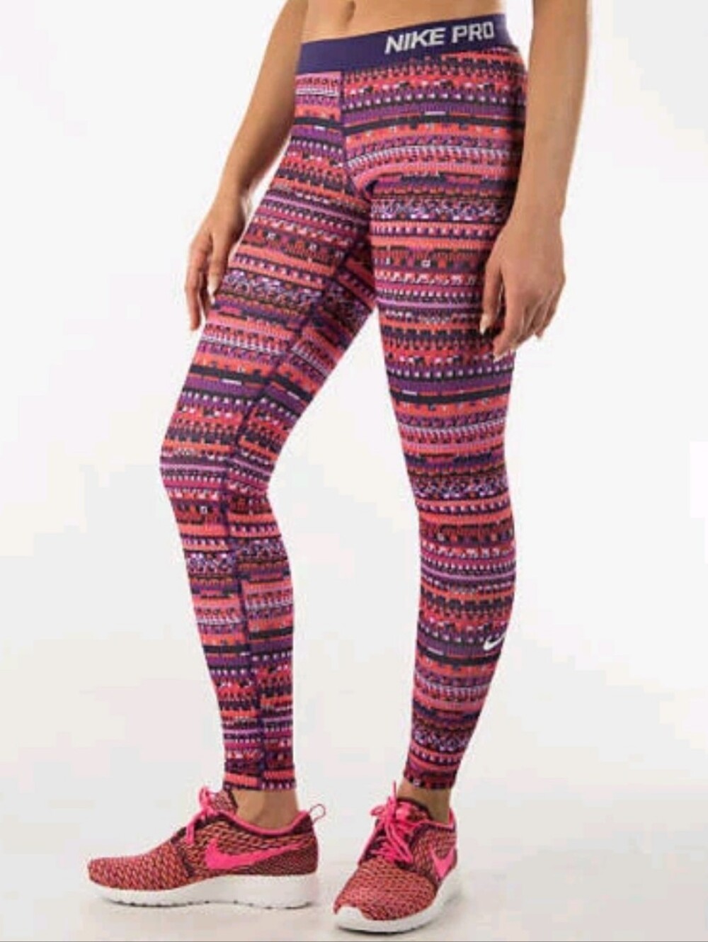 Nike Pro Hyperwarm Tight Fit 8 Bit Training Tights Size Medium